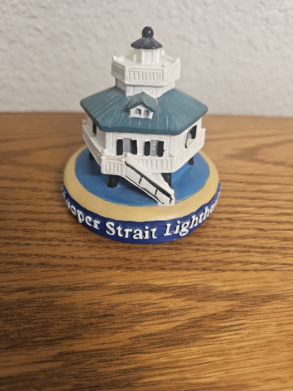 Hooper Strait Lighthouse Resin Souvenir Figurine